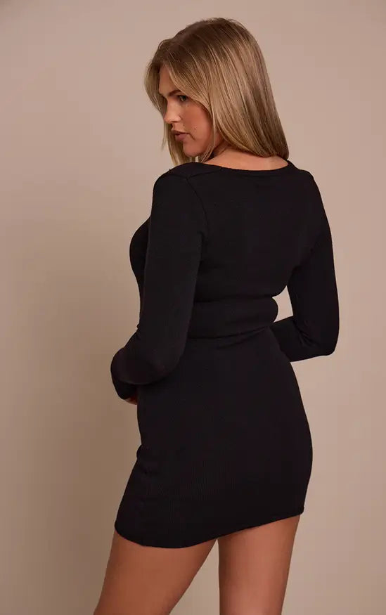 Plt - Shape Black Scoop Neck Long Sleeve Knitted Mini Dress