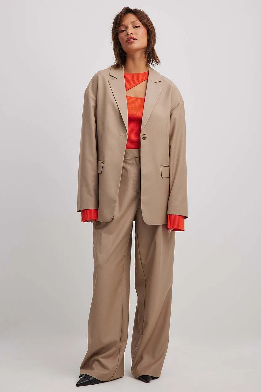 Cut Out Detail Fine Knitted Top