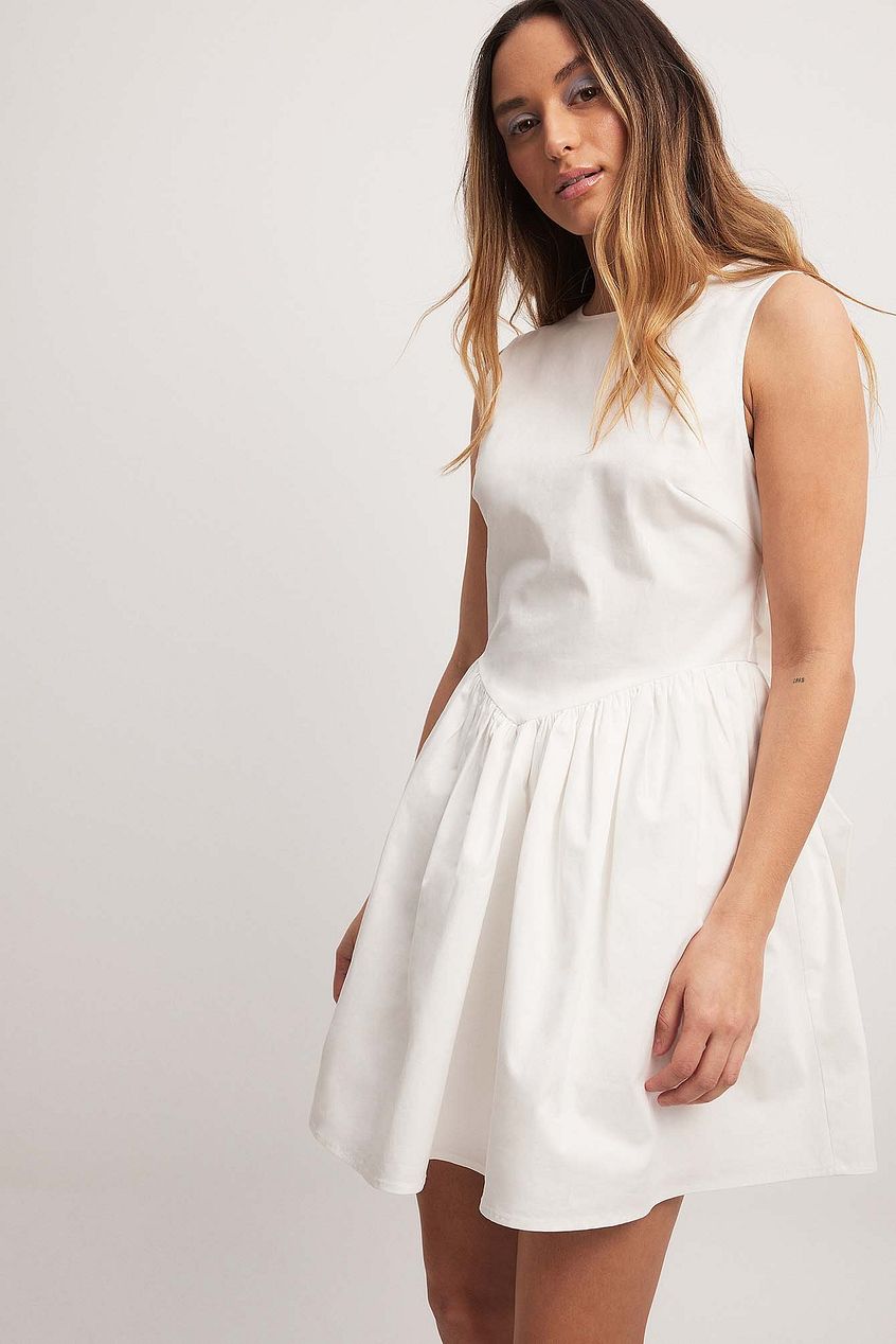 Deep Back Bow Detail Mini Dress