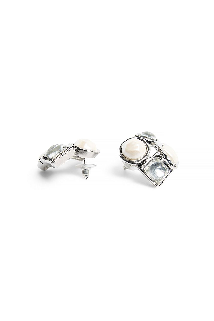 Na-kd Squared Pearl Stone Earrings