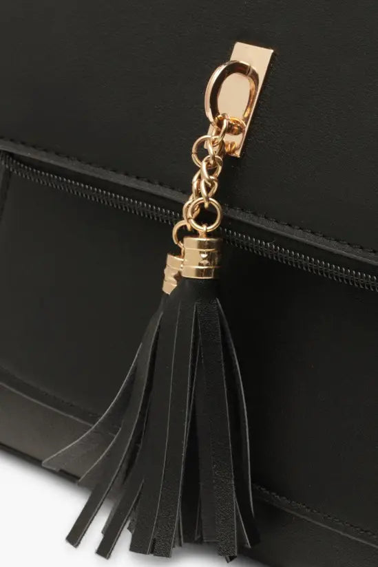 Boohoo - Smooth PU Tassel Detail Crossbody Bag