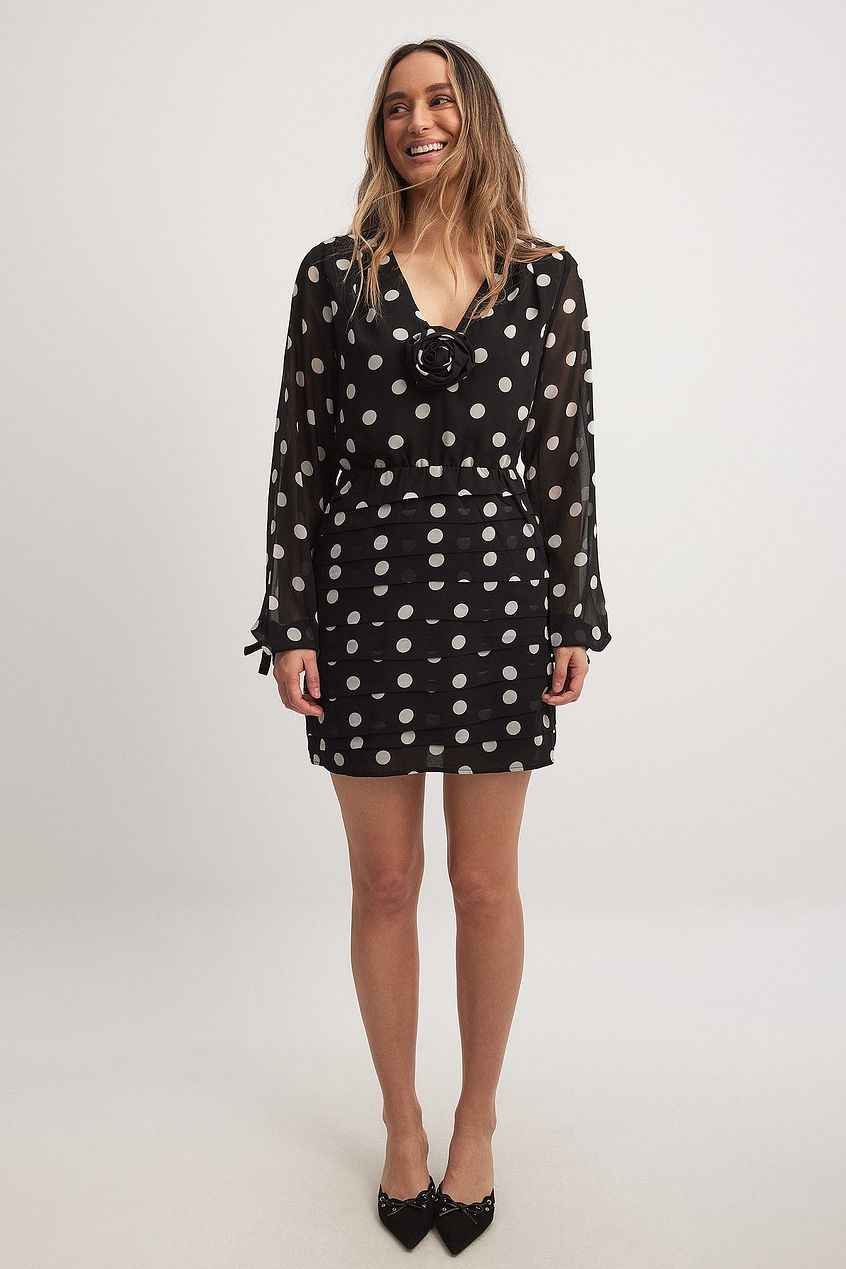 Na-kd Gathered V-Neck Mini Dress