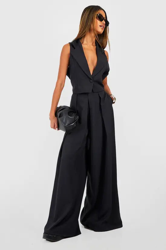 boohoo Linen Look Tailored Cropped Waistcoat