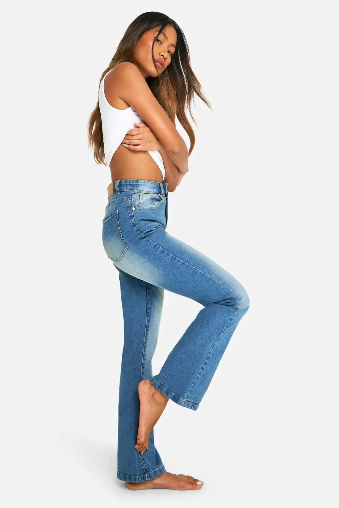 boohoo Basics Flared Jeans
