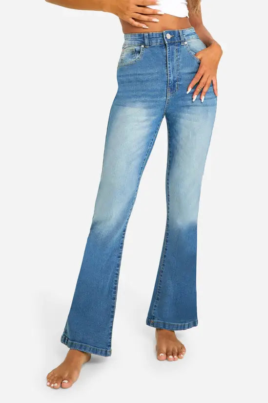 boohoo Basics Flared Jeans