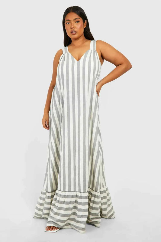 boohoo Plus Wide Stripe Trapeze Maxi Dress