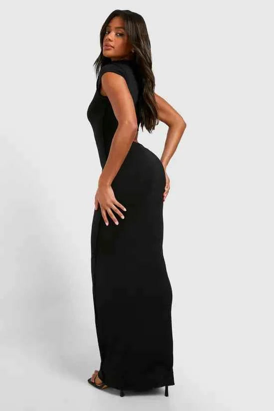 Boohoo - Exposed Seam Cut Out Maxi Dress