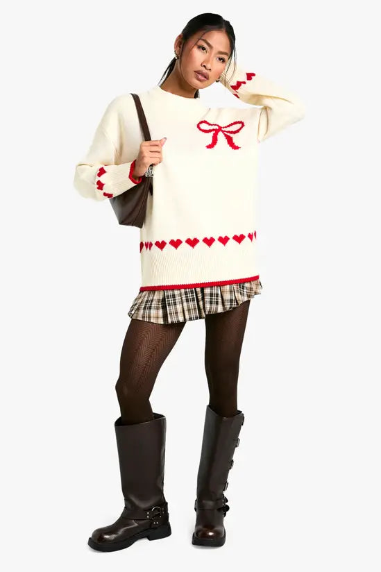 boohoo Oversized Heart & Bow Jumper