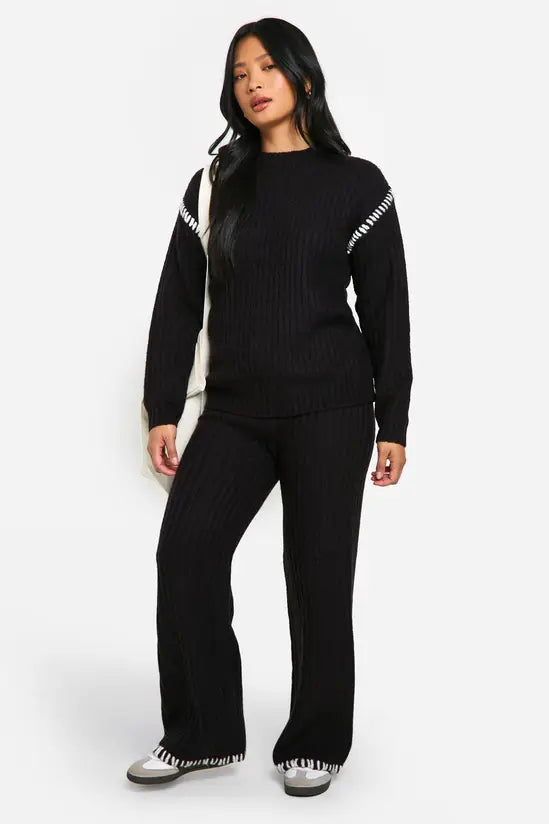 Boohoo - Petite Premium Heavyweight Contrast Trim Jumper And Trouser Knitted Set