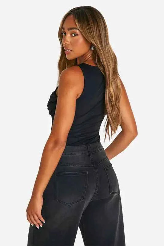 Boohoo - Twist Overlay Sleeveless Slinky Bodysuit
