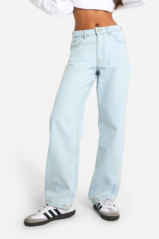 Boohoo Basics 32 Inch Leg High Waisted Boyfriend Jeans