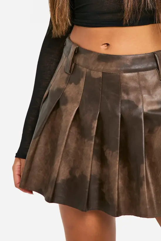 boohoo Washed Pu Pleated Tennis Skirt