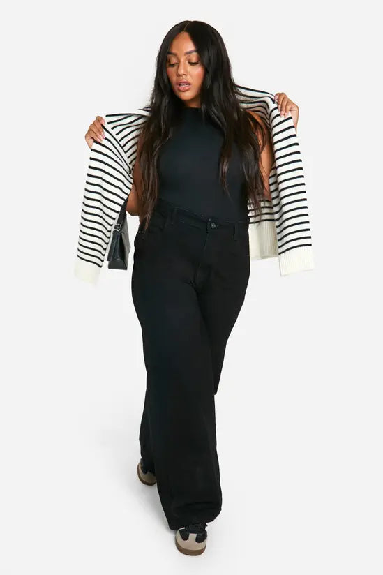 Boohoo Basics Plus Straight Leg Jeans