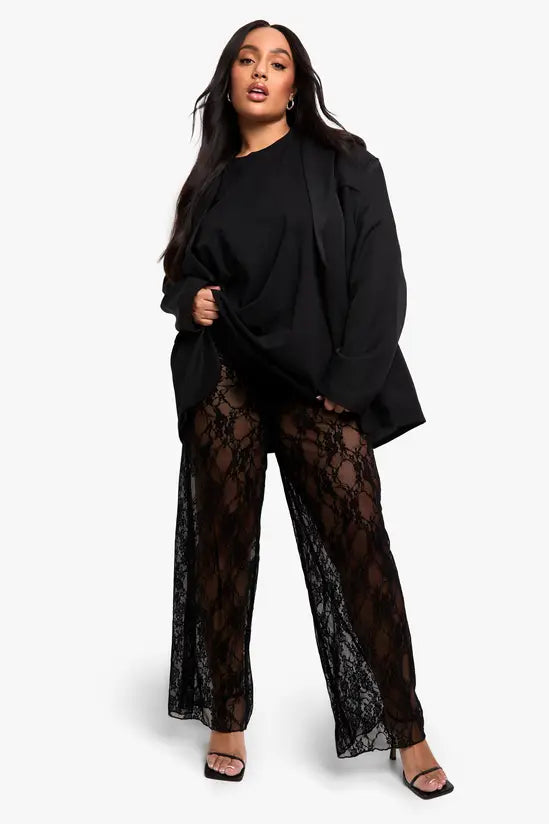 Boohoo - Plus Lace Wide Leg Trousers