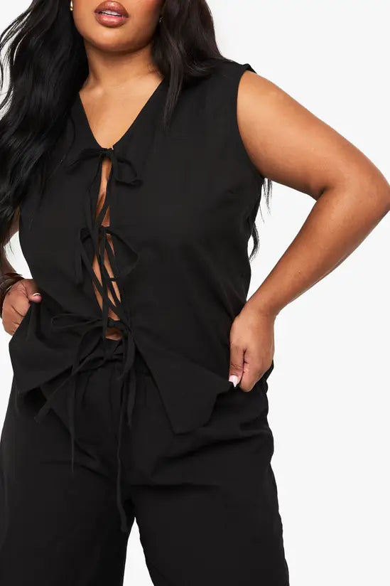 boohoo Plus Tie Front Sleeveless Top