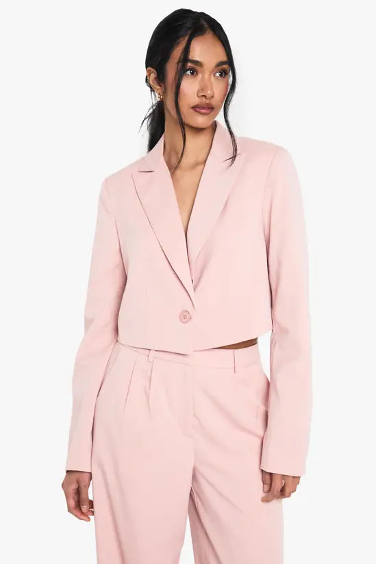 boohoo Tailored Woven Occasion Crop Blazer