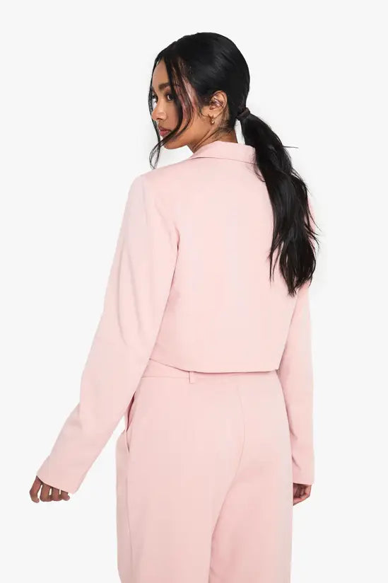 boohoo Tailored Woven Occasion Crop Blazer