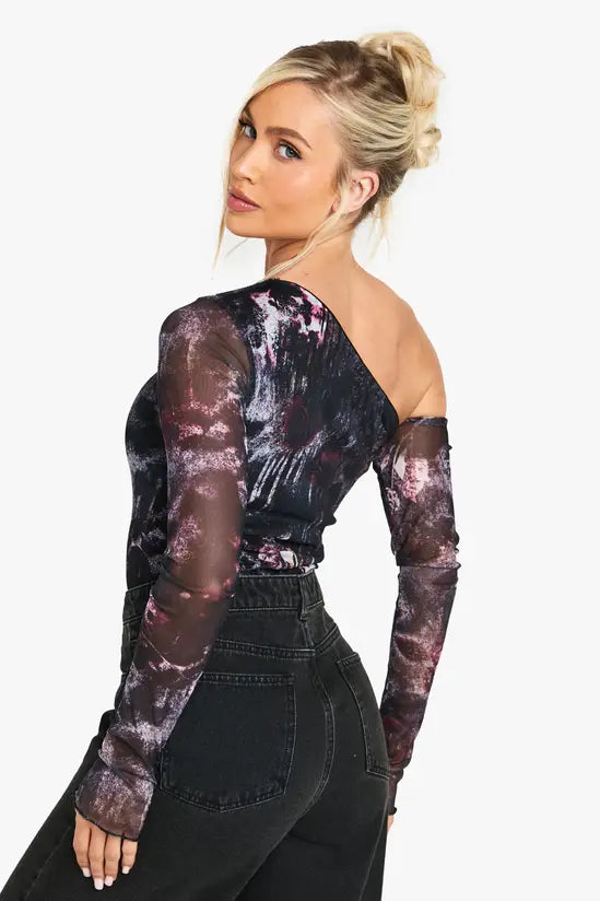 boohoo Petite Printed Mesh Asym Shoulder Bodysuit