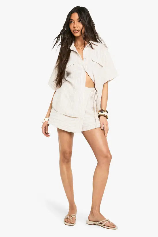 boohoo Woven Linen Look Striped Skort