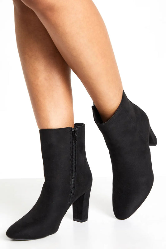 Boohoo - Faux Suede Block Heel Seam Detail Ankle Boots
