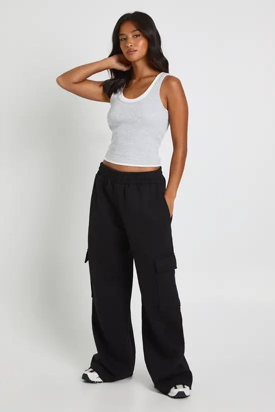 boohoo Petite Wide Leg Cargo Joggers