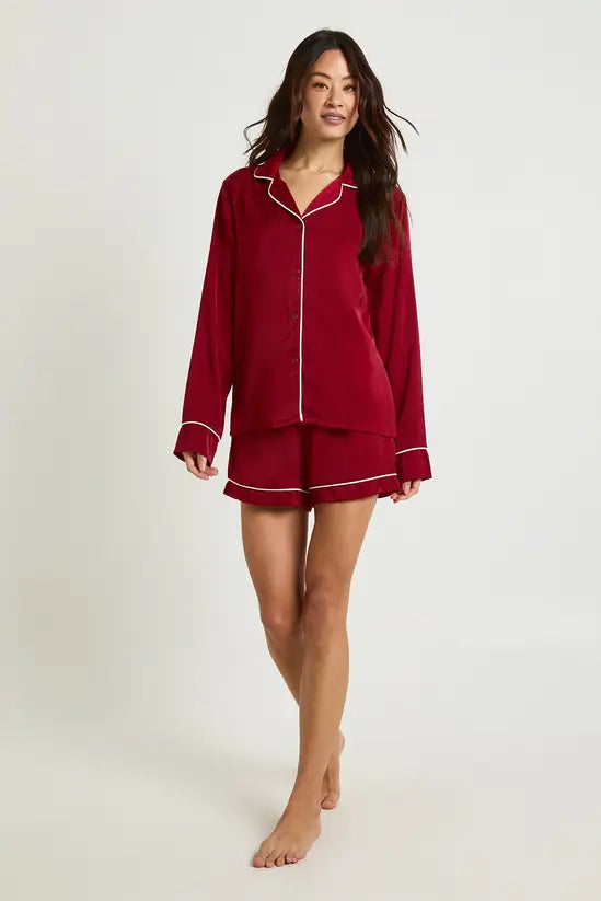 boohoo Tall Satin Piping Detail Long Sleeve Shirt & Shorts Pyjama Set