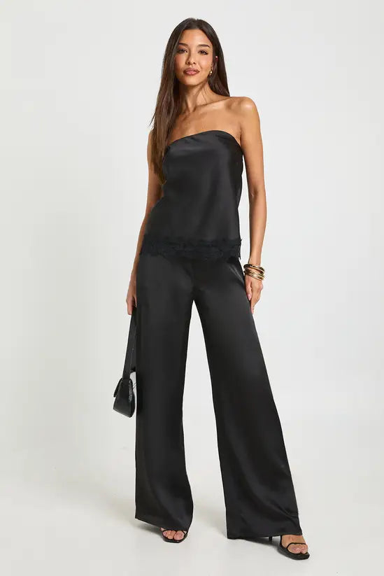 boohoo Satin Lace Contrast Loose Fit Bandeau