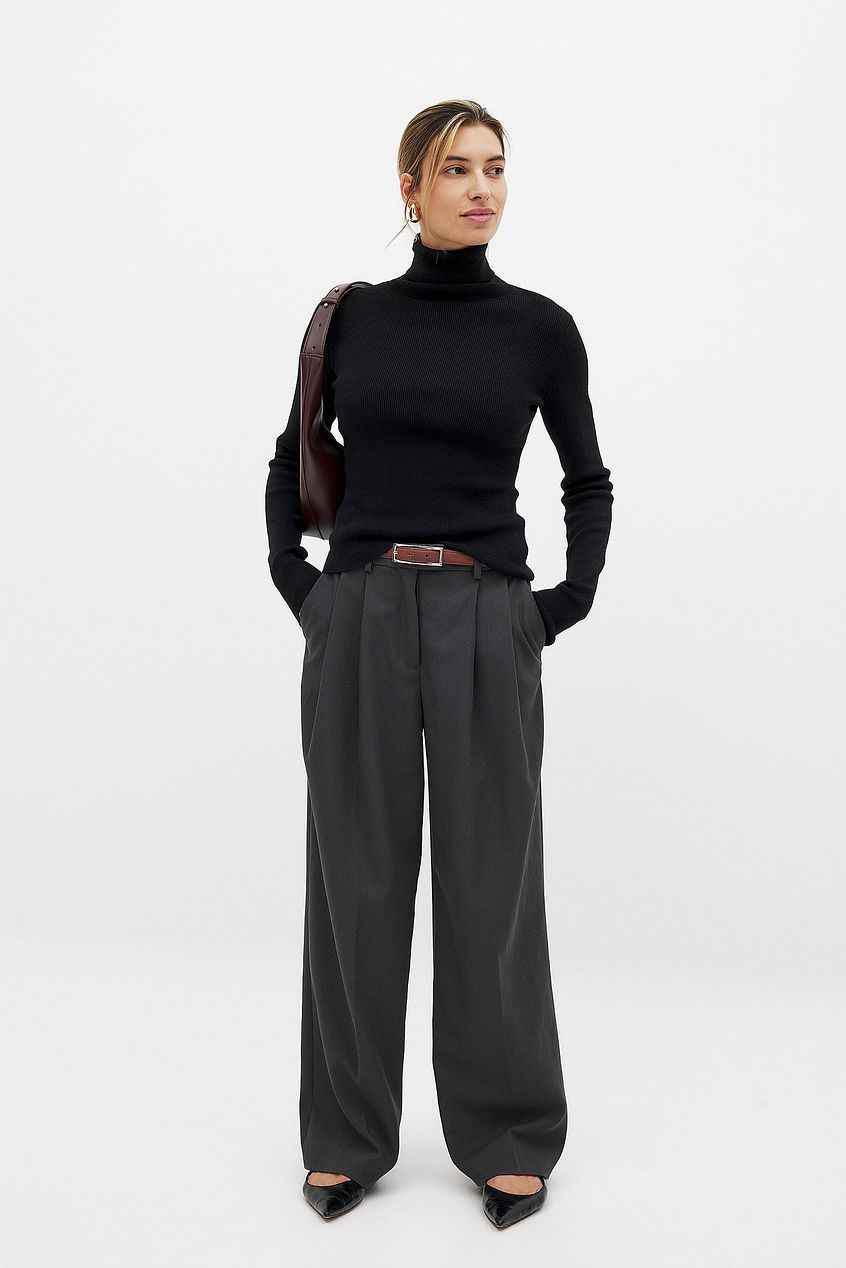 Long Sleeve Turtleneck Ribbed Knitted Top