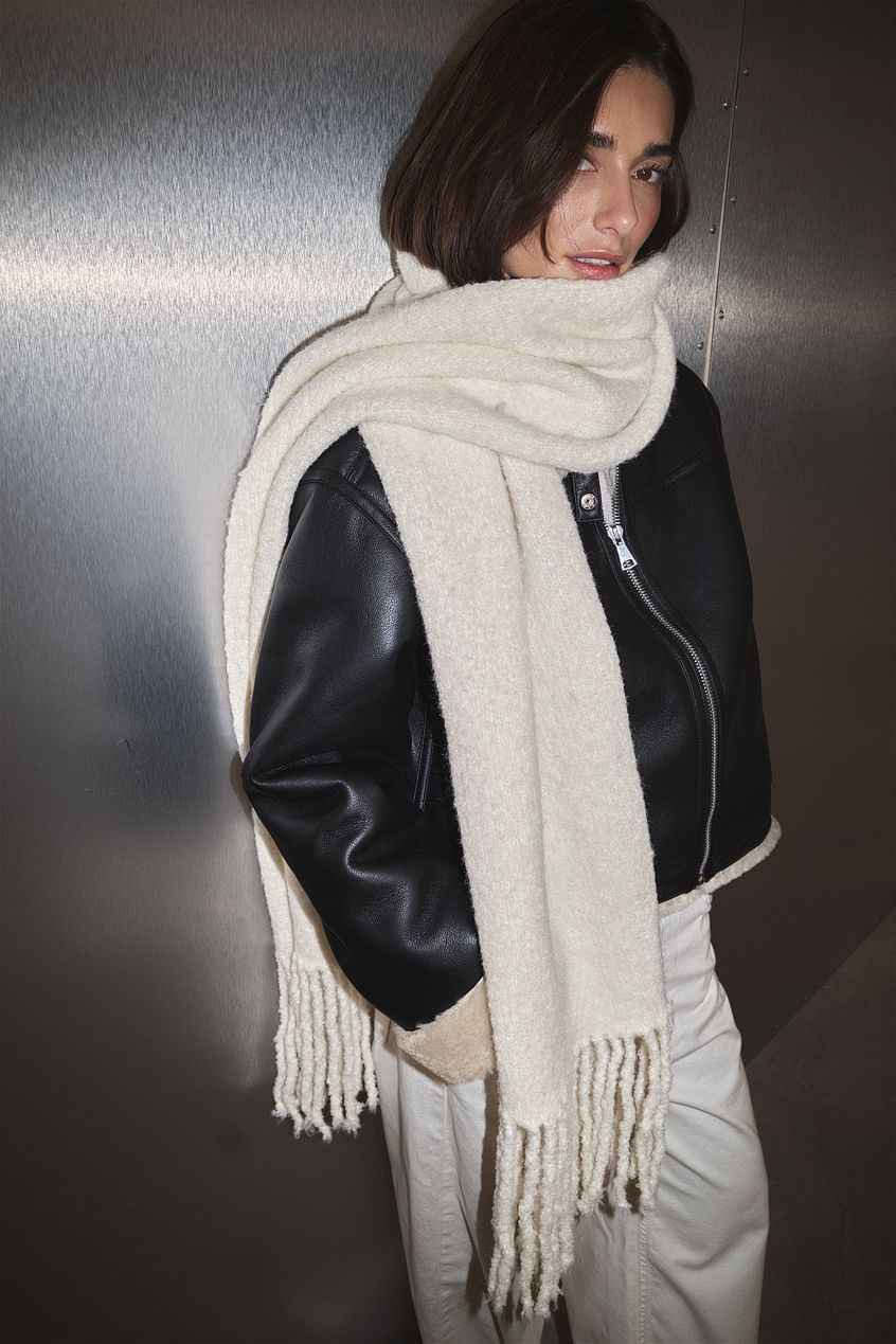 Na-kd - Knitted Scarf