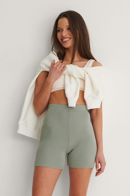 Ribbed Knitted Fitted Shorts