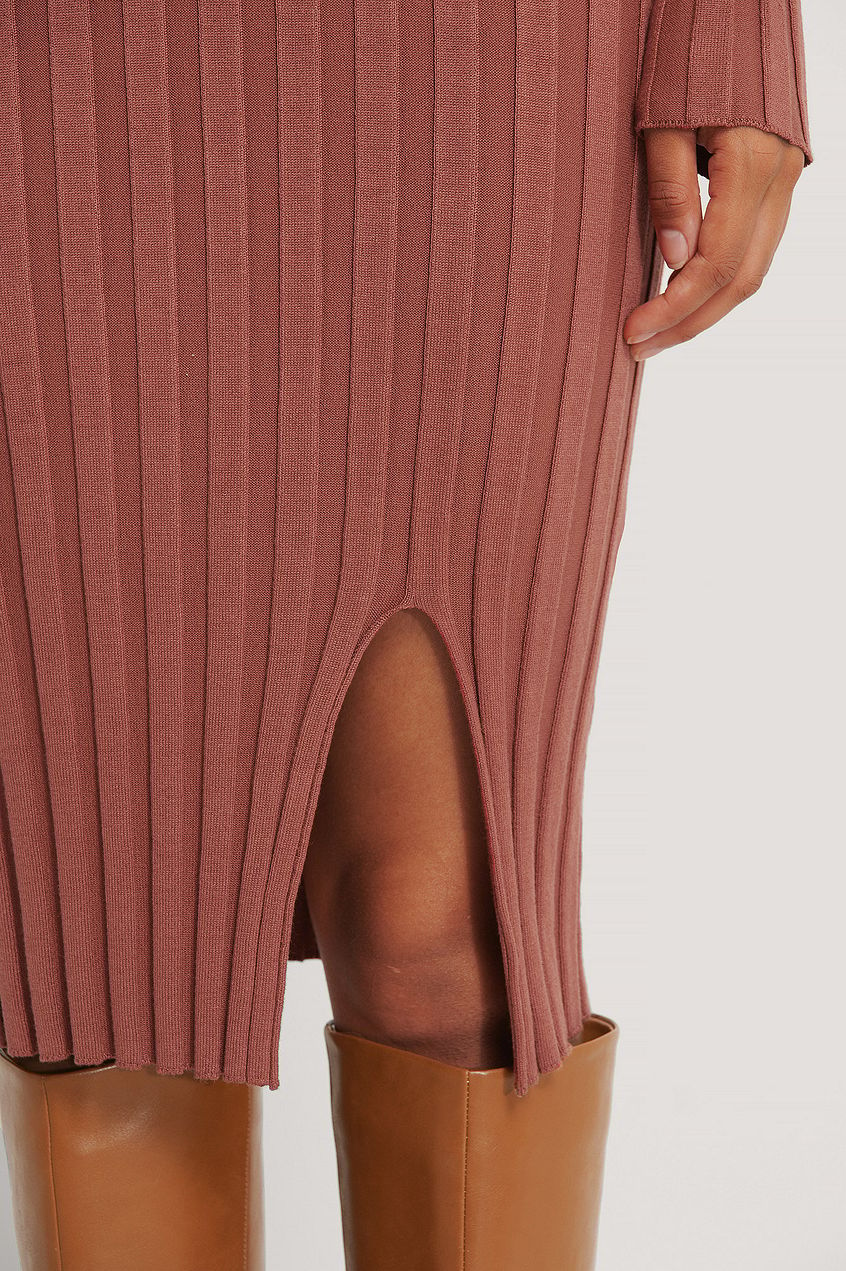 Ribbed Knitted Slit Dress