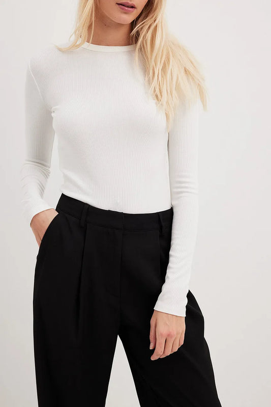Ribbed Long Sleeved Round Neck Top