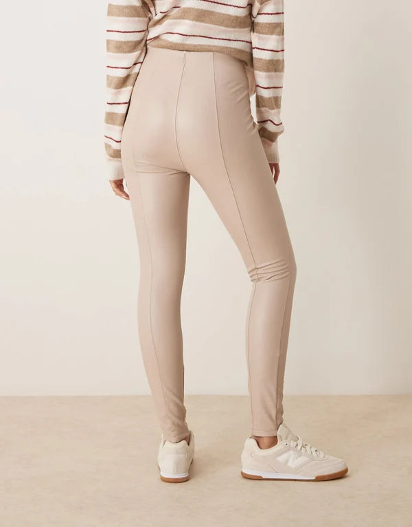 New Look PU leggings in off white
