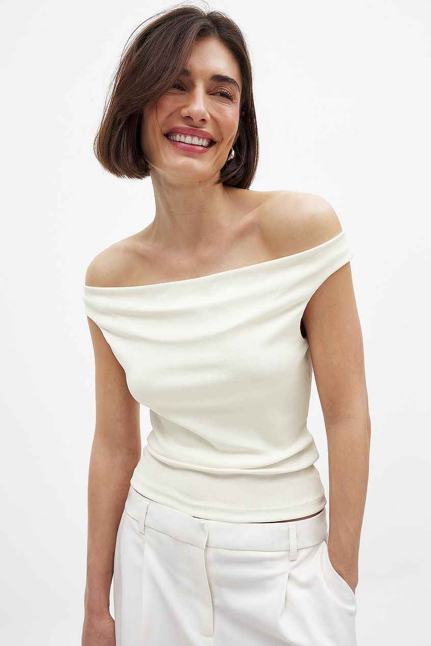 Na-kd Off Shoulder Waterfall Top
