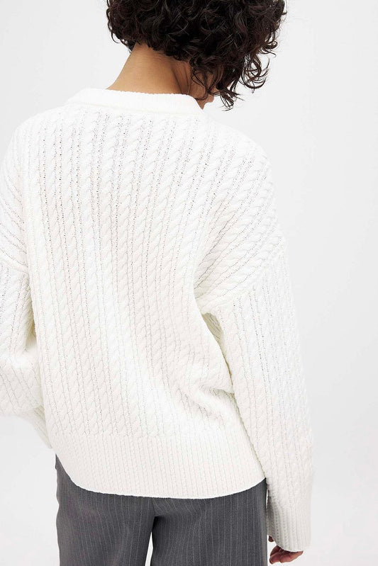 Oversized Cable Knit Sweater