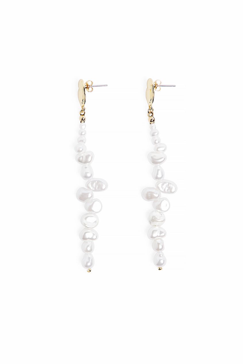 Pearl Dangle Earrings