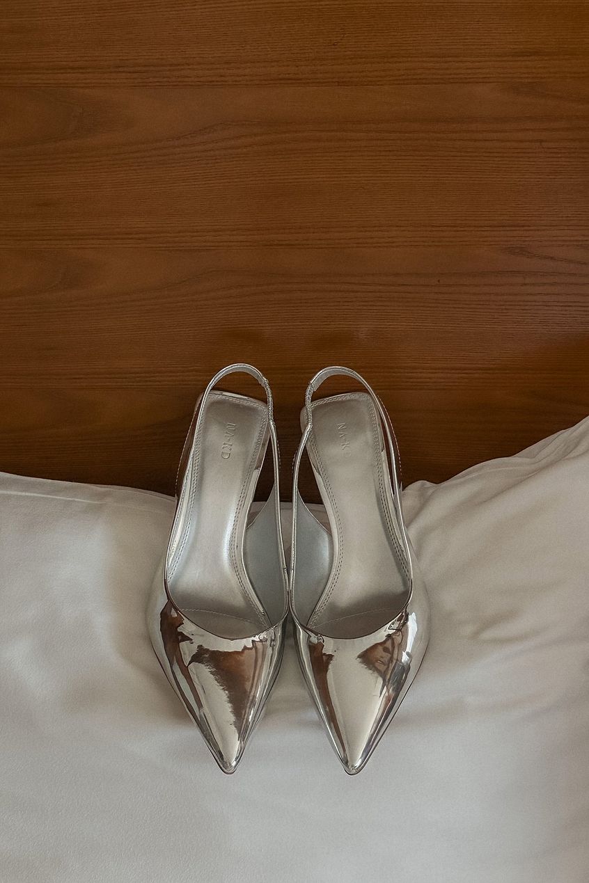 Pointy Slingback Pumps