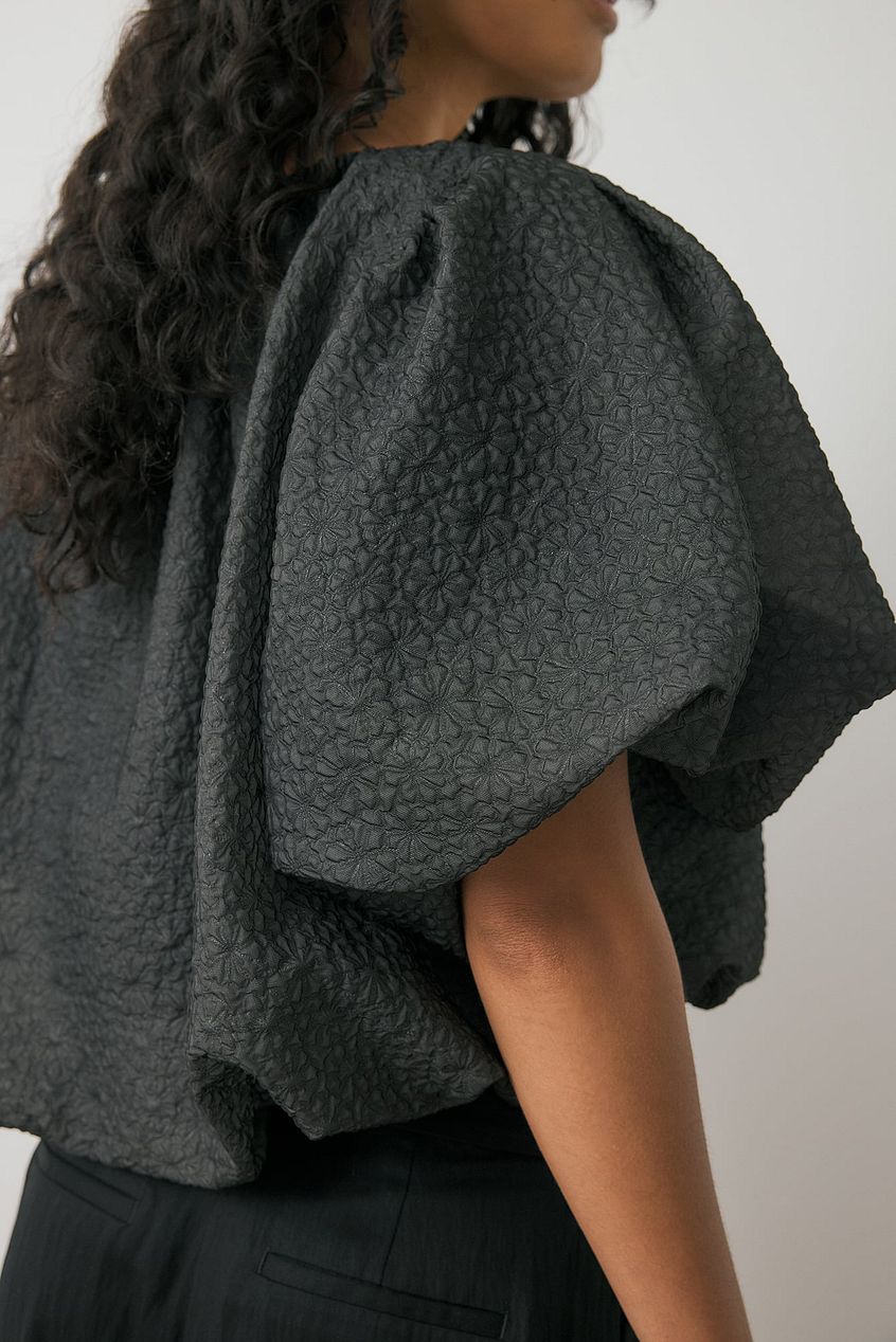 Na-kd - Puff Sleeve Volume Blouse