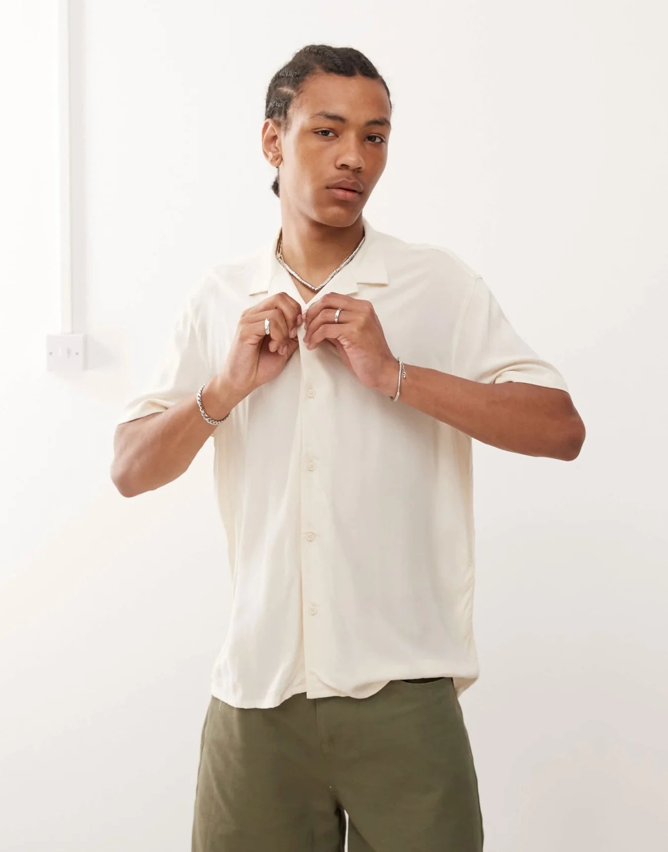 Reclaimed Vintage short sleeve boxy revere shirt in ecru viscose