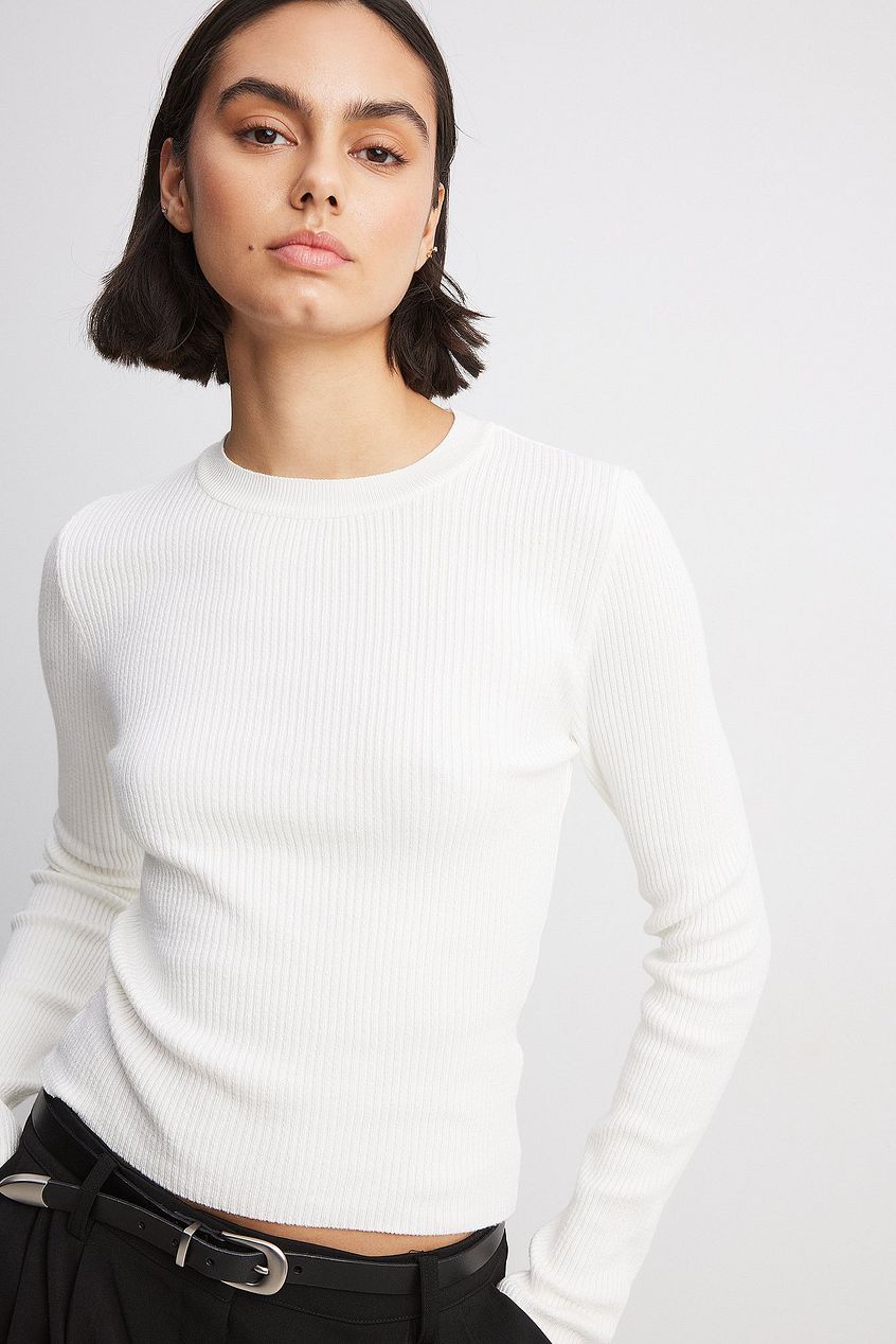 Ribbed Knitted Round Neck Sweater
