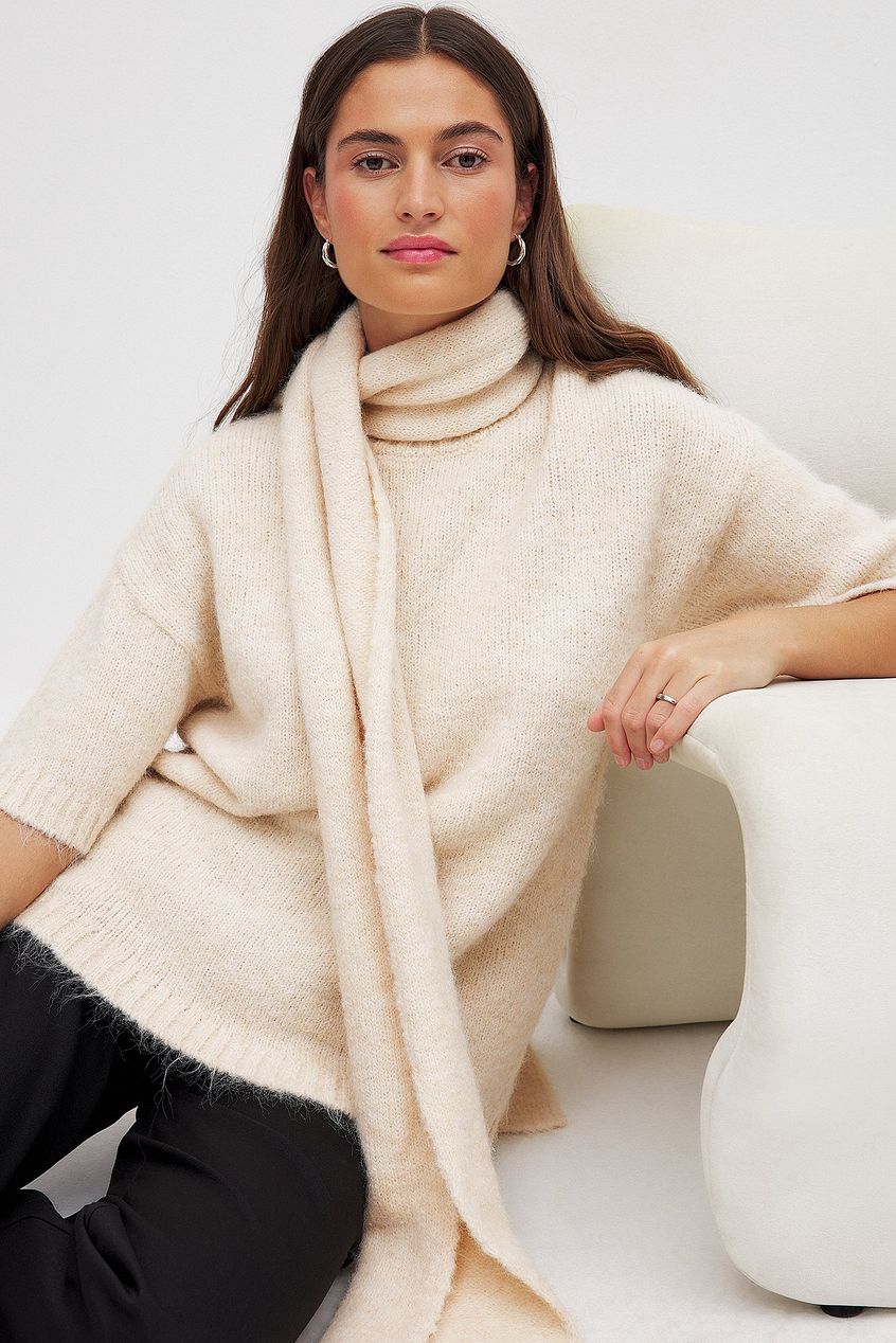 Short Sleeve Knitted Sweater