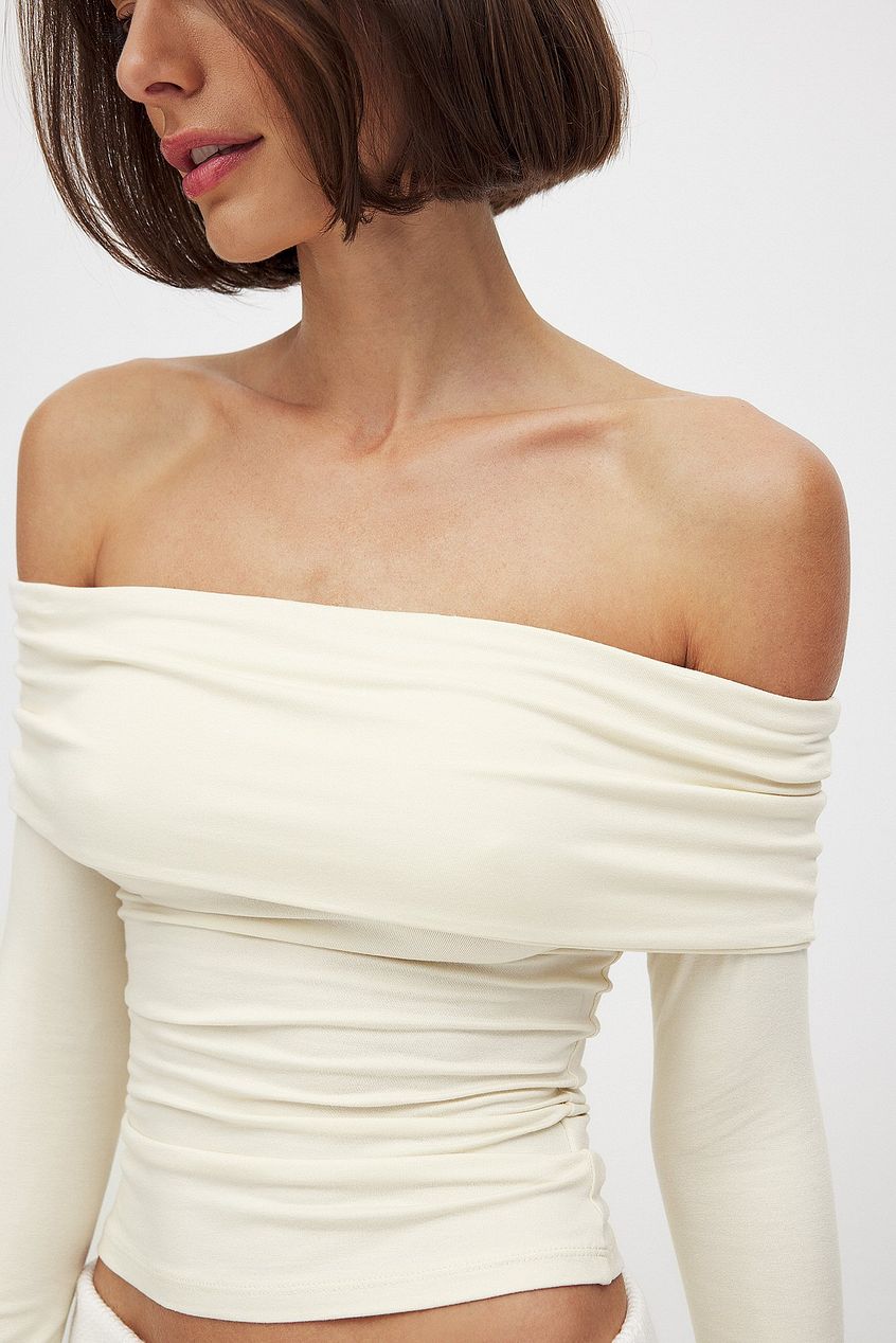 Soft Line Long Sleeve Top