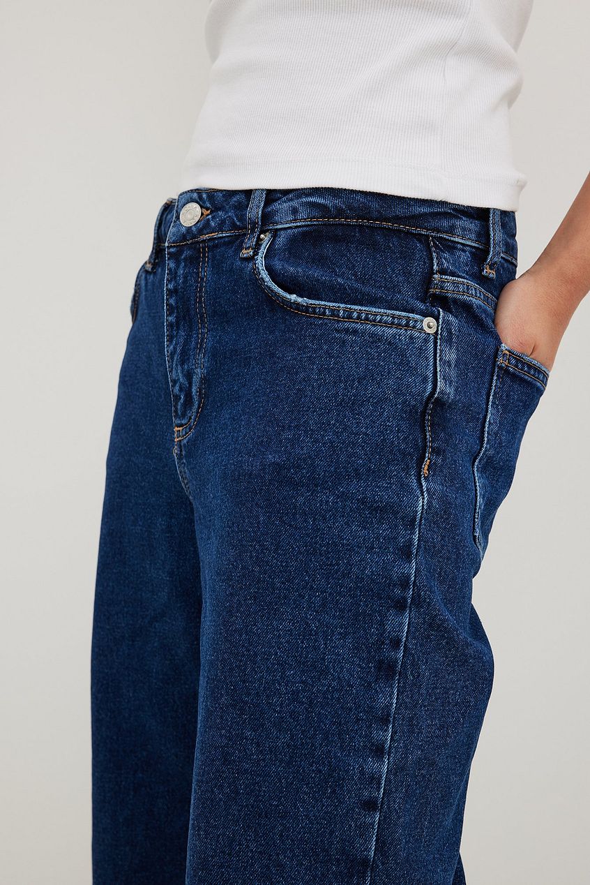 Straight Mid Waist Jeans