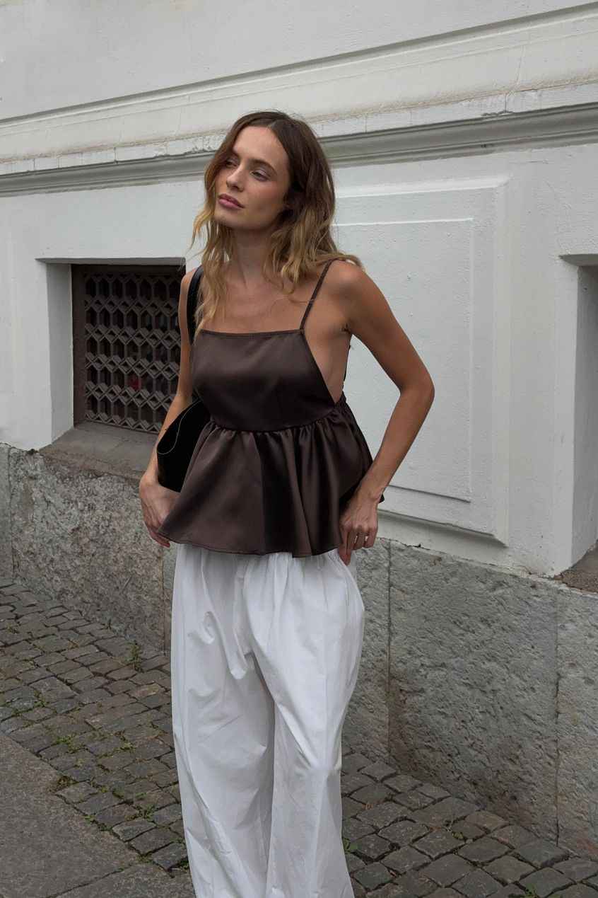 Na-kd Strap Open Back Peplum Top