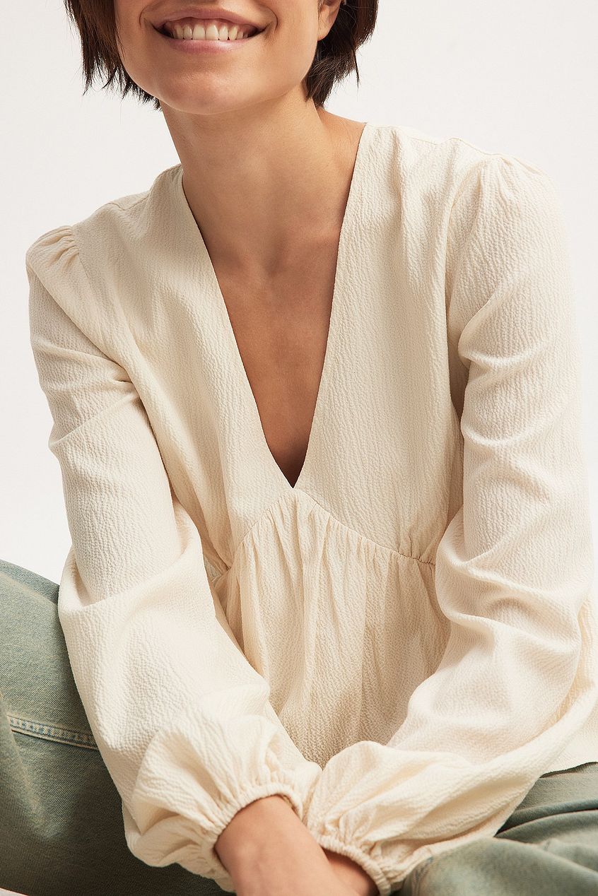 Structured Flowy Blouse