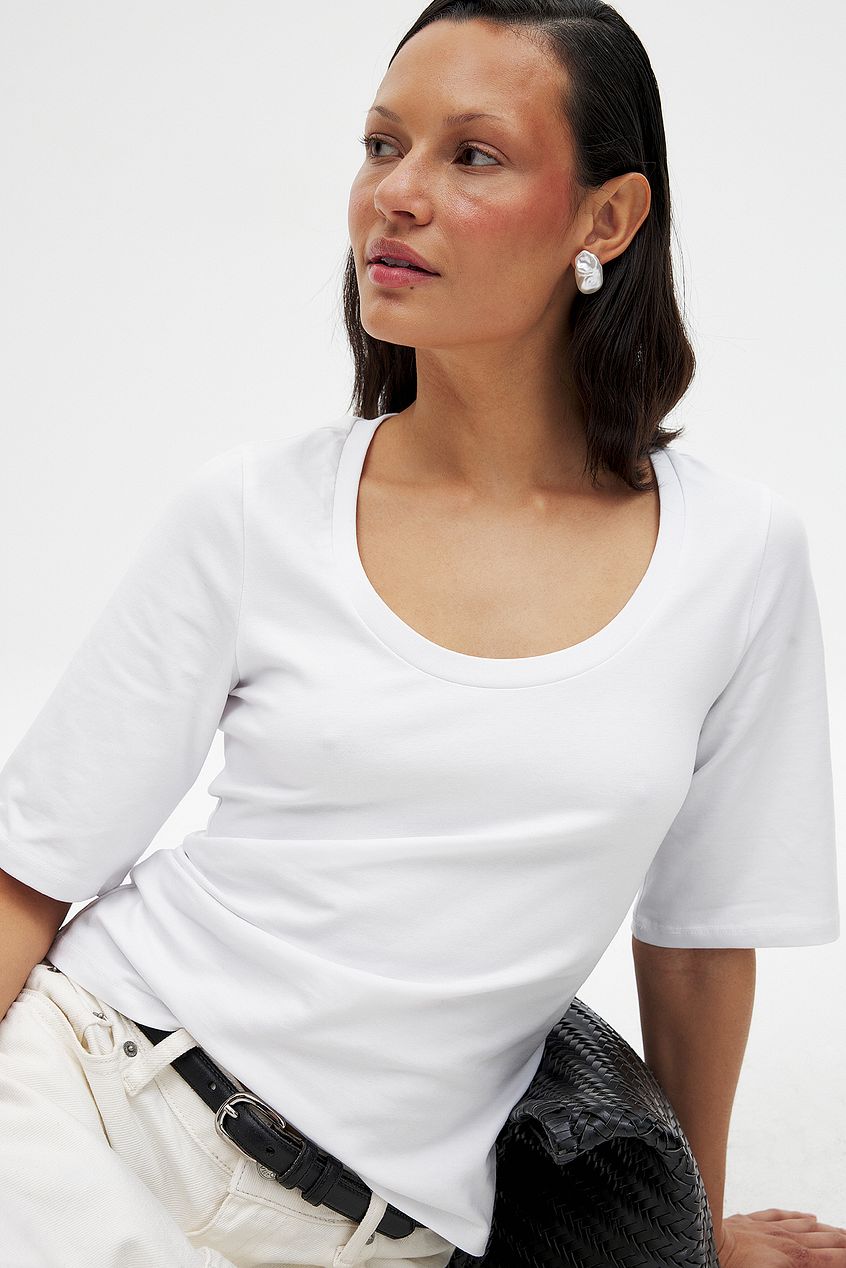 Na-kd U-Neck Tee