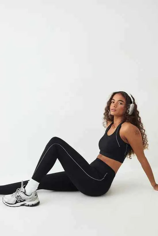 DSGN Studio Reflective Piping Sculpt Sports Legging