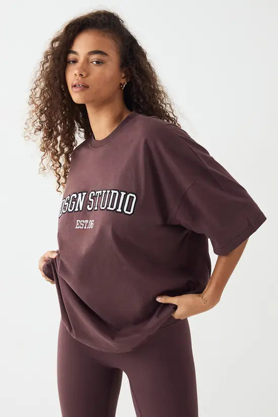 DSGN Studio Applique Oversized T-shirt