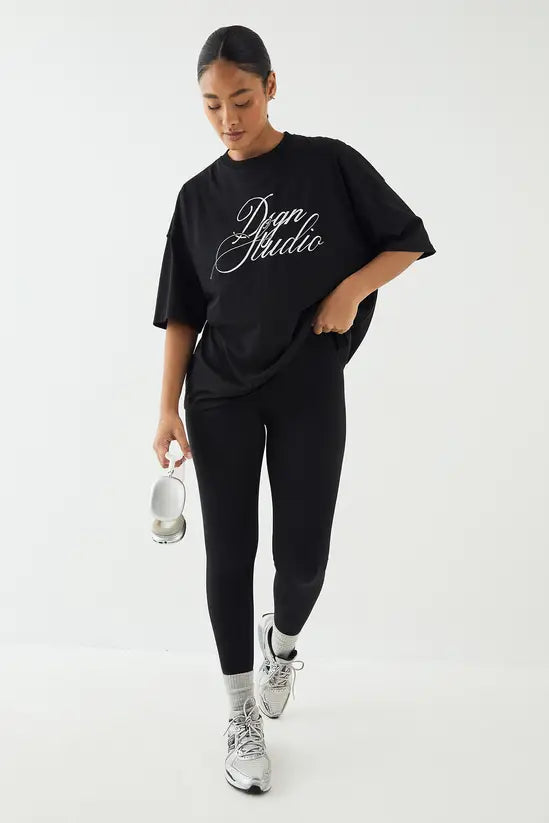 DSGN Studio DSGN Studio Script Embroidered Crew Neck Oversized T-Shirt
