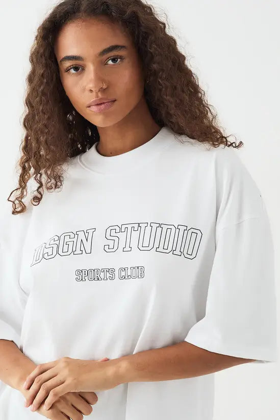DSGN Studio Sports Club Heavyweight Oversized T-Shirt